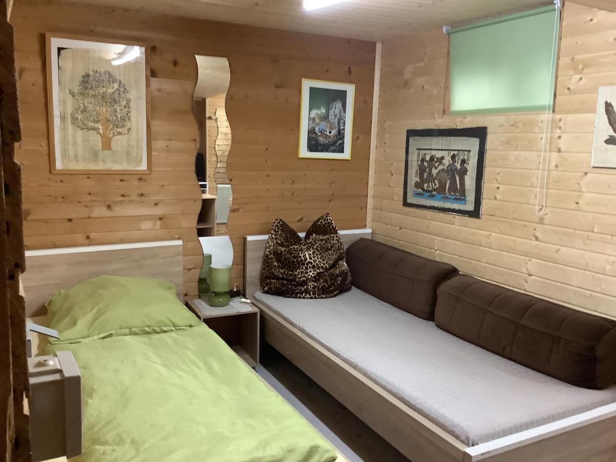 אסן Gemuetliches Zimmer Im Seterant/Untergeschoss מראה חיצוני תמונה